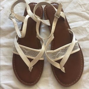 Toms sandals